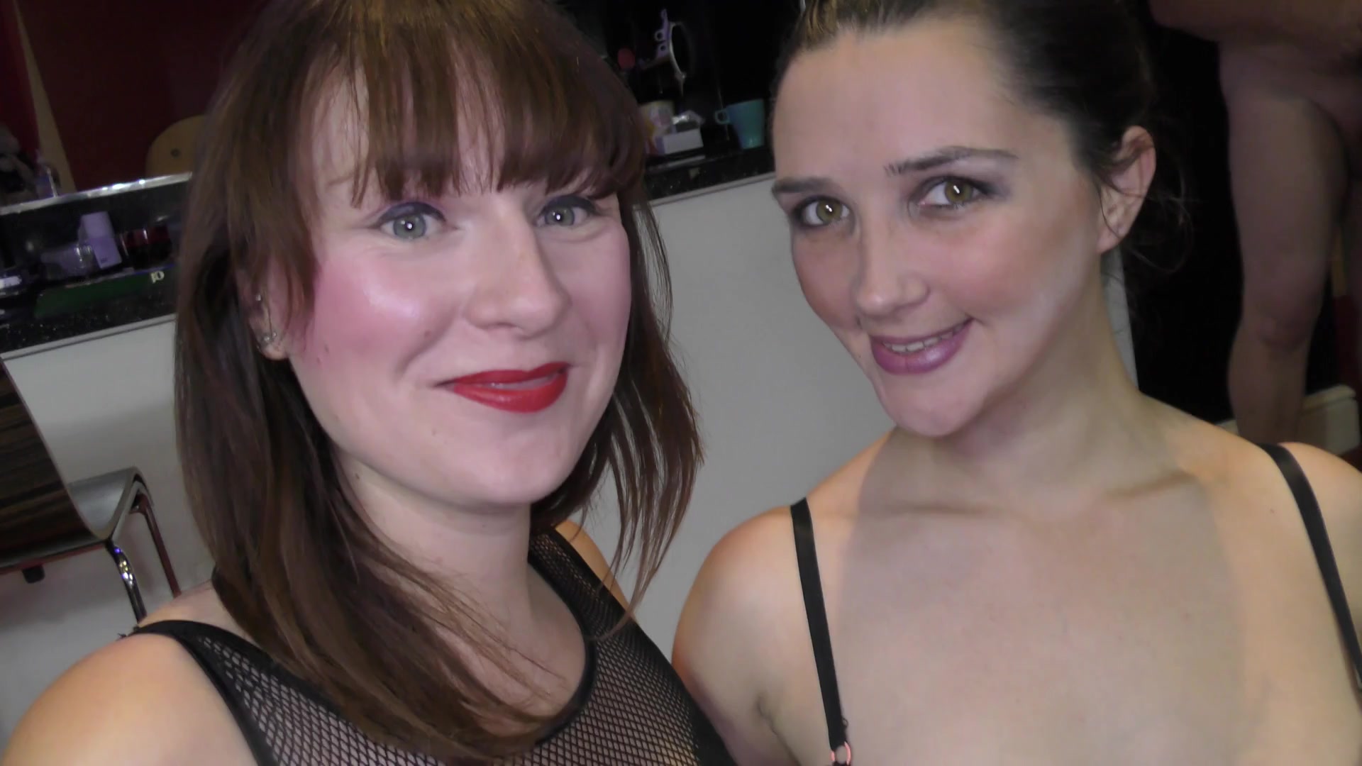 Cherri and Pixiee enjoy a gangbang