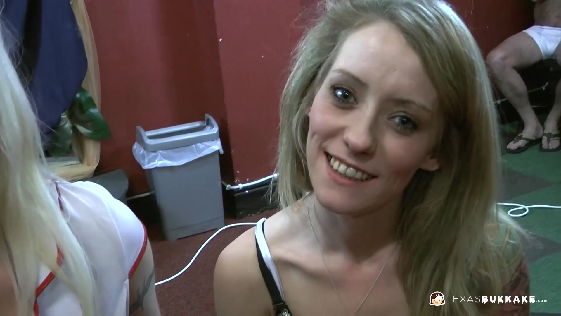 Gangbang session for blondes Jakki and Ava